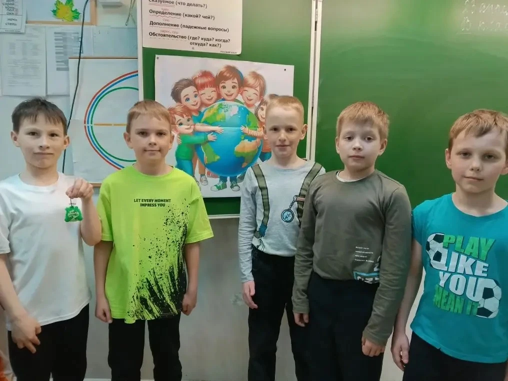 #Школа22 #Уроксинтересом #ЭкоотрядЭнергичные  🌿В начальной школе прошла неделя окружающего мира. Реб