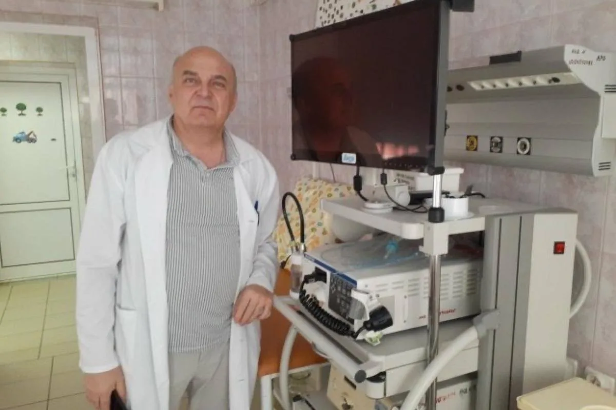 Рязанские врачи спасли ребенка, проглотившего батарейку, которая вызвала ожог пищевода.   Обследован