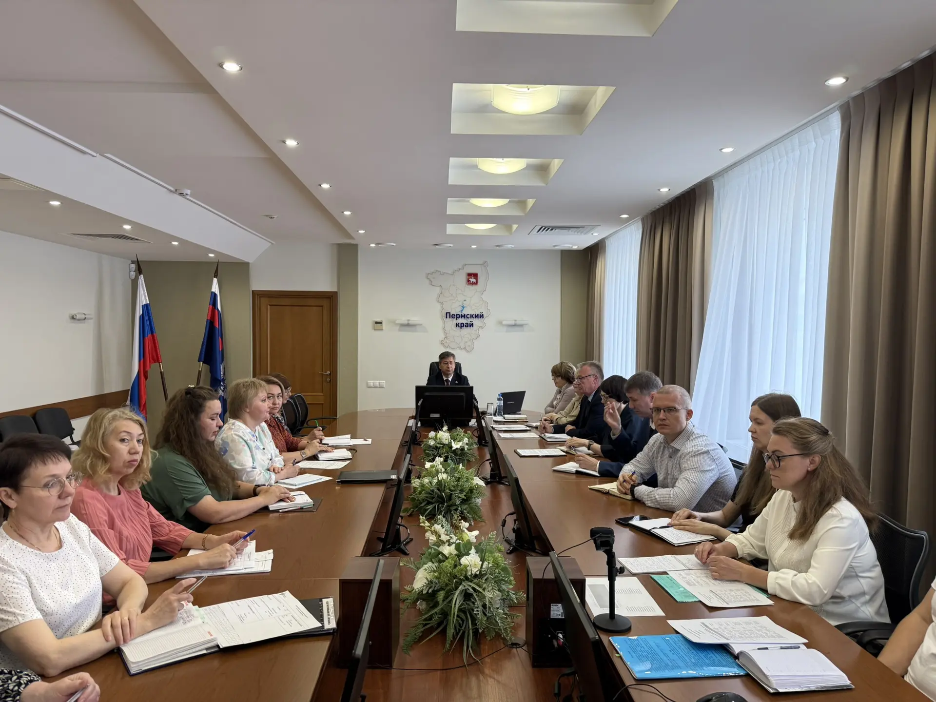 🗓️15 июня 2026 года руководитель УФК Пермскому краю Оловянников Д.А. провел еженедельное оперативно