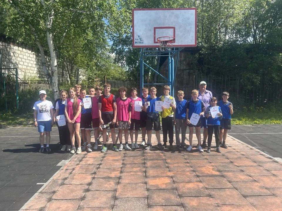 🏀 «Кубок памяти»: турнир по баскетболу в честь Героя России 🏀15 июня на стадионе МКУ ДО «ДООЦ» про