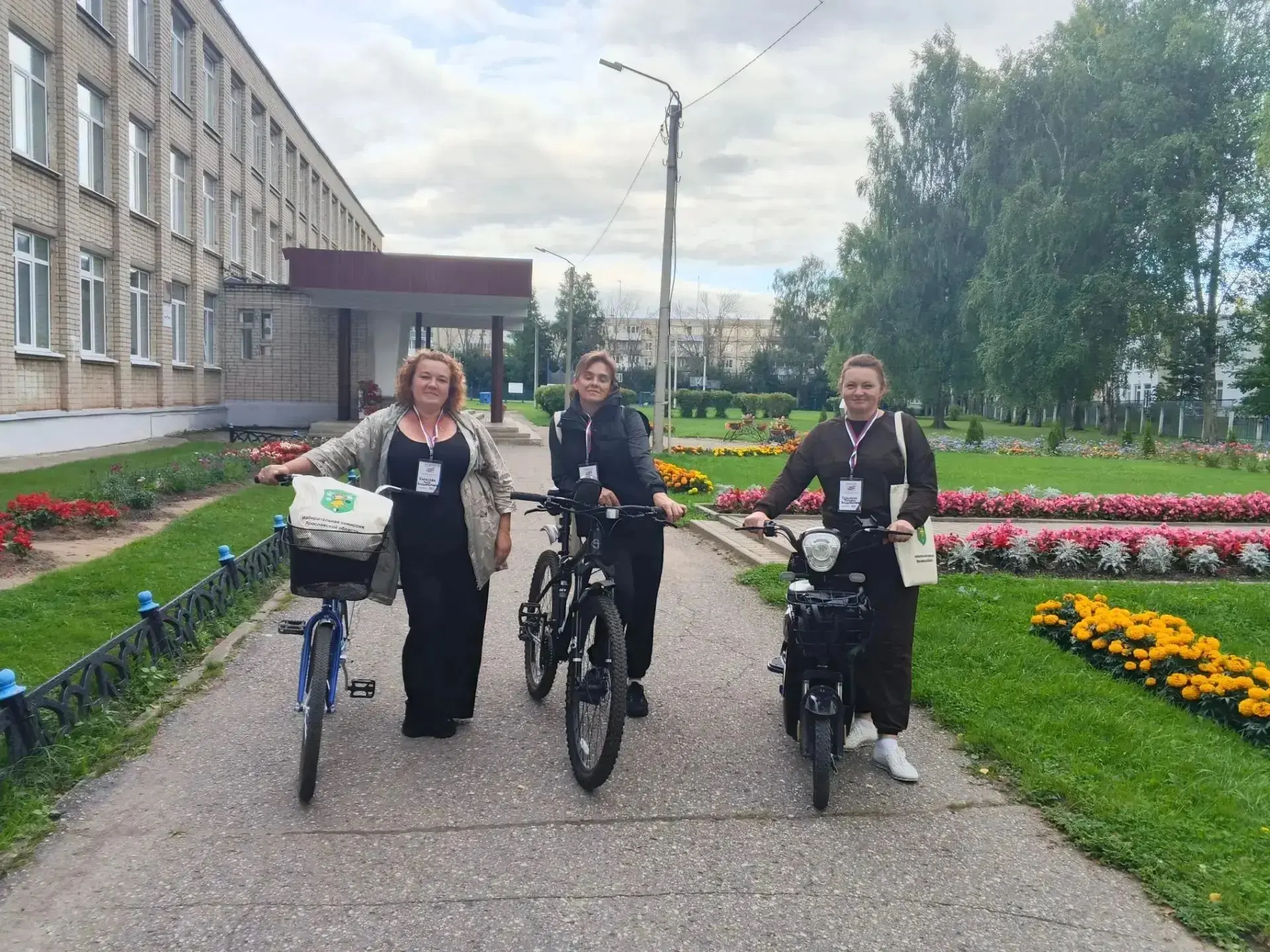 🚴‍️Для многих наших коллег велосипед не просто транспорт — он верный спутник там, где ...