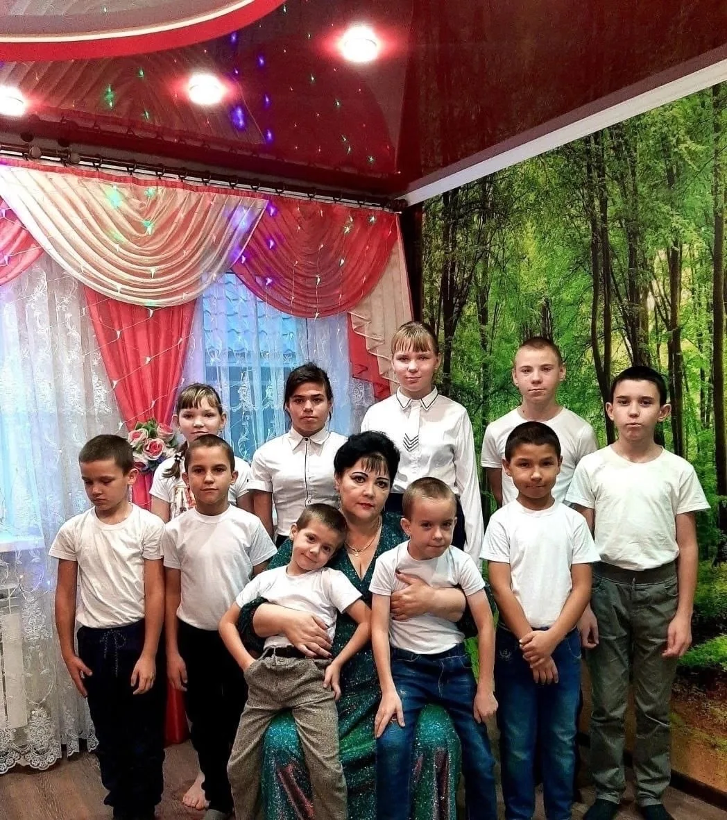 В рамках Недели семьи в ОКОУ «Пенская школа-интернат» прошла акция «Традиции семьи». В этой акции пр