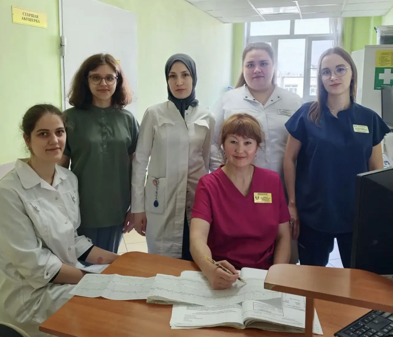 В канун празднования Дня медицинского работника Рамиля Харисовна Царькова награждена Медалью за наст