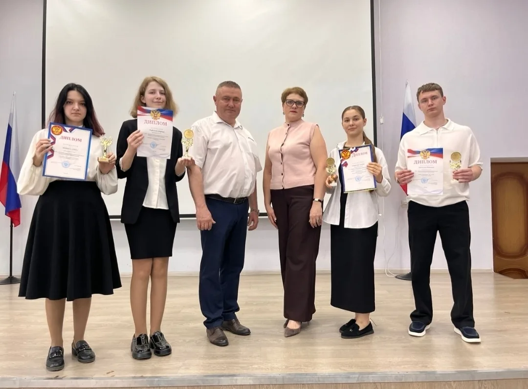 ‼🏆 ✨ «ЗВЁЗДНЫЕ РОССЫПИ» — праздник талантов! 
 🔥👏 ПОЗДРАВЛЯЕМ обучающихся нашей школы: 
❤АГАРКОВУ