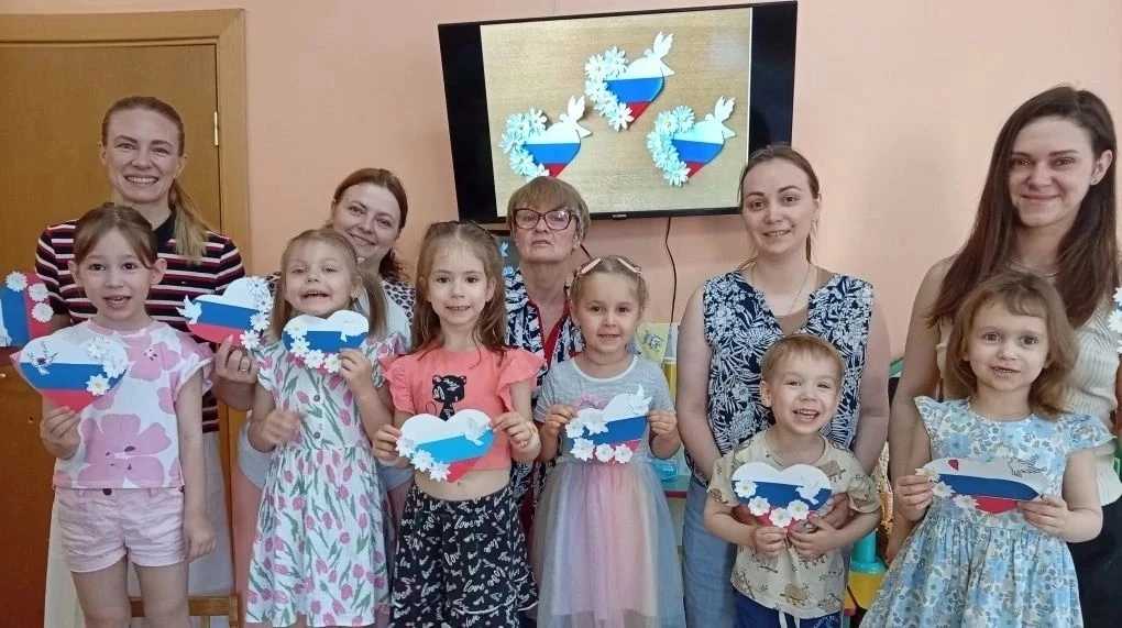 День России - государственный праздник. Это одно из важных патриотических торжеств, ставших символом