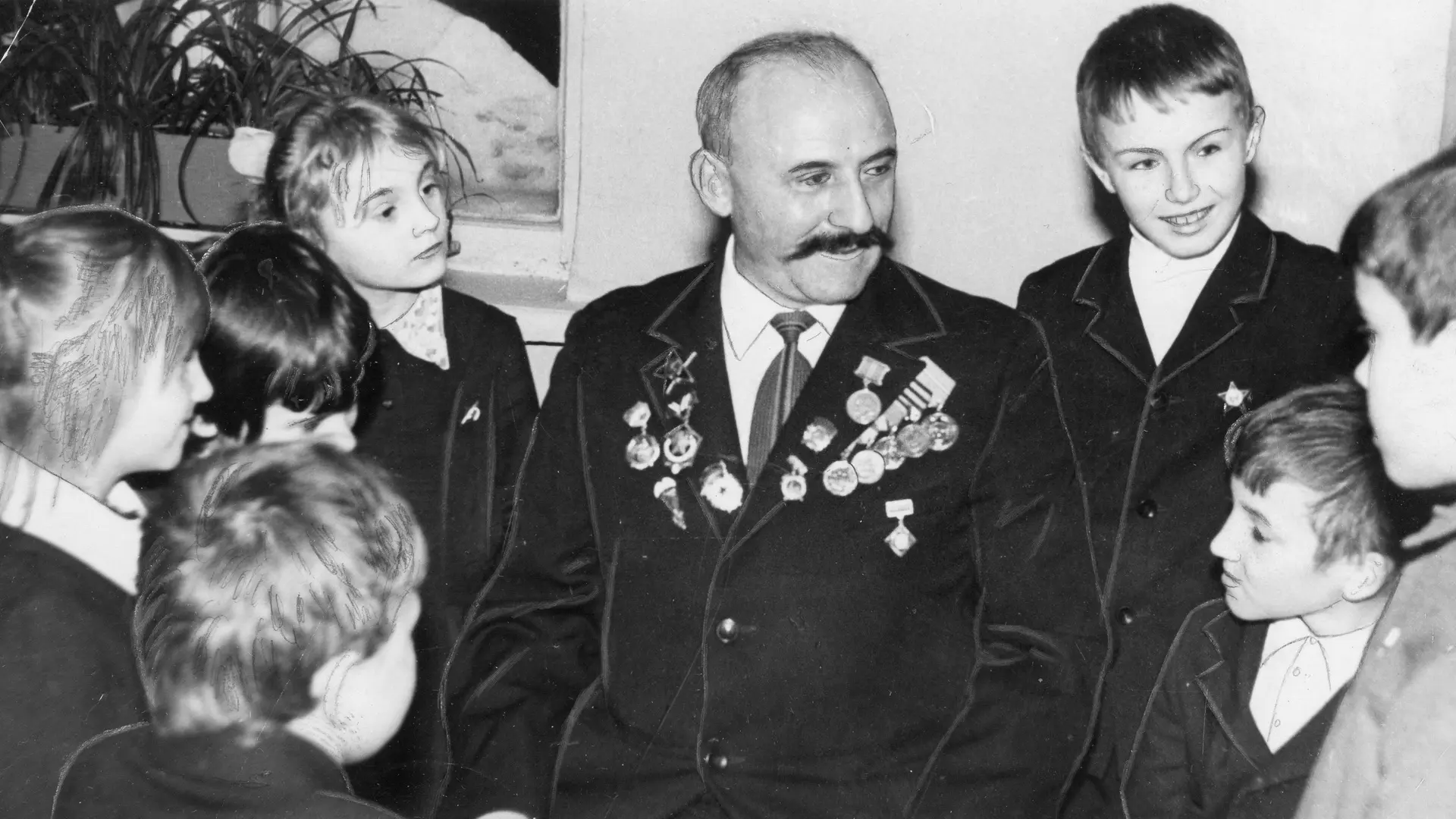 ФОТО НА ПАМЯТЬ - 1975
