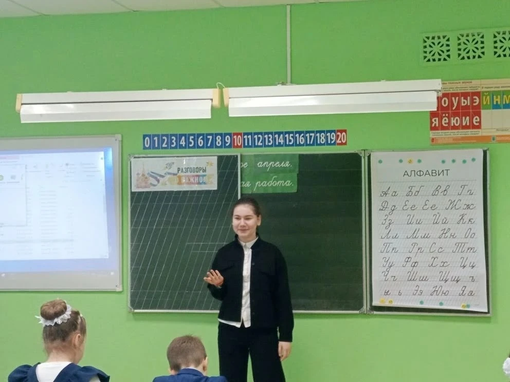 🥛🍎🥦День Здоровья: Секреты Супергероев! 💪🚴‍♂️  💡Привет, наши маленькие друзья, наши первоклашки 👋  💪З