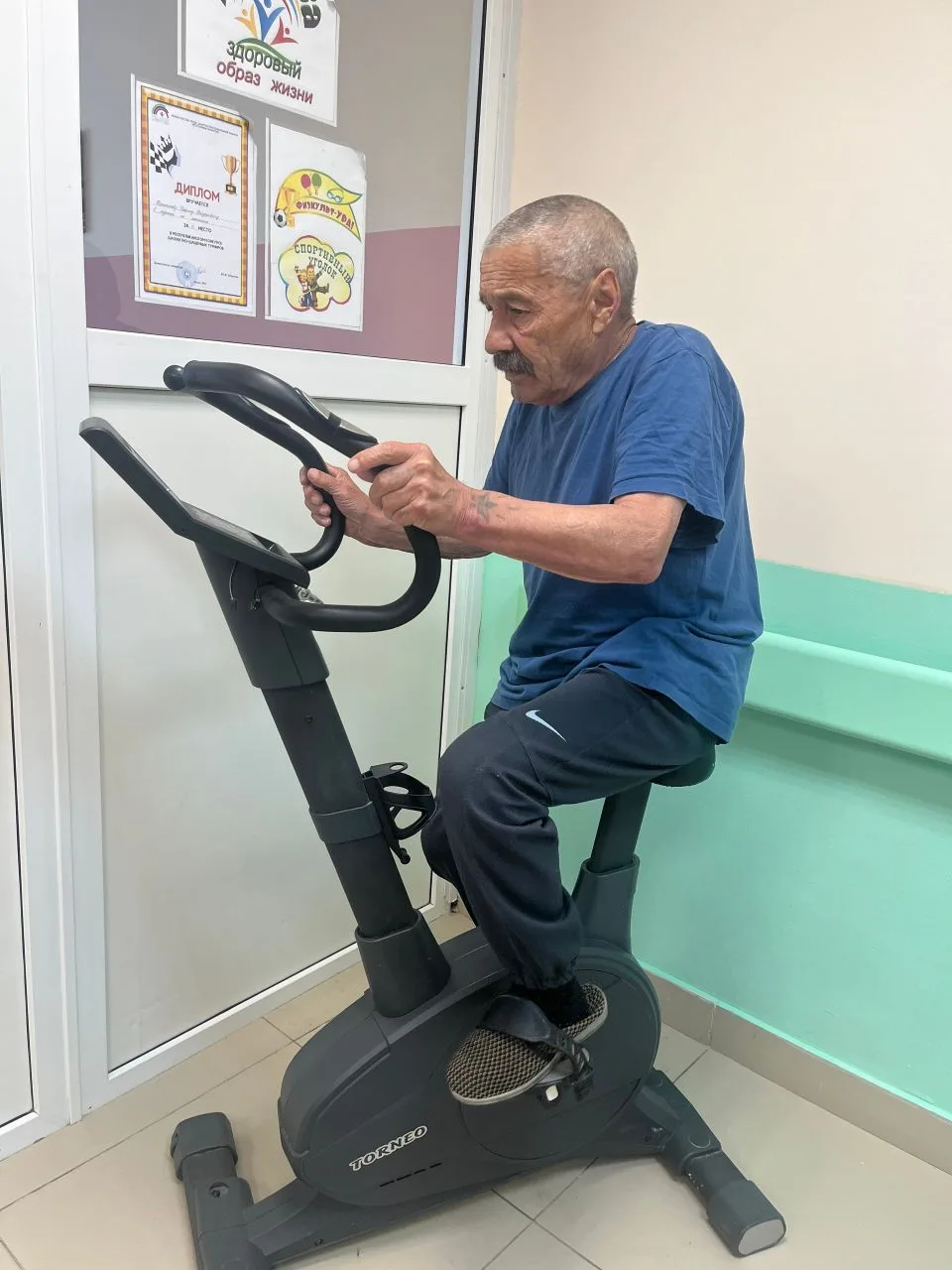 #ДневнаяЗанятость
#АктивноеДолголетие

🚴Сегодня у нас прошло занятие на велотренажерах, на котором 