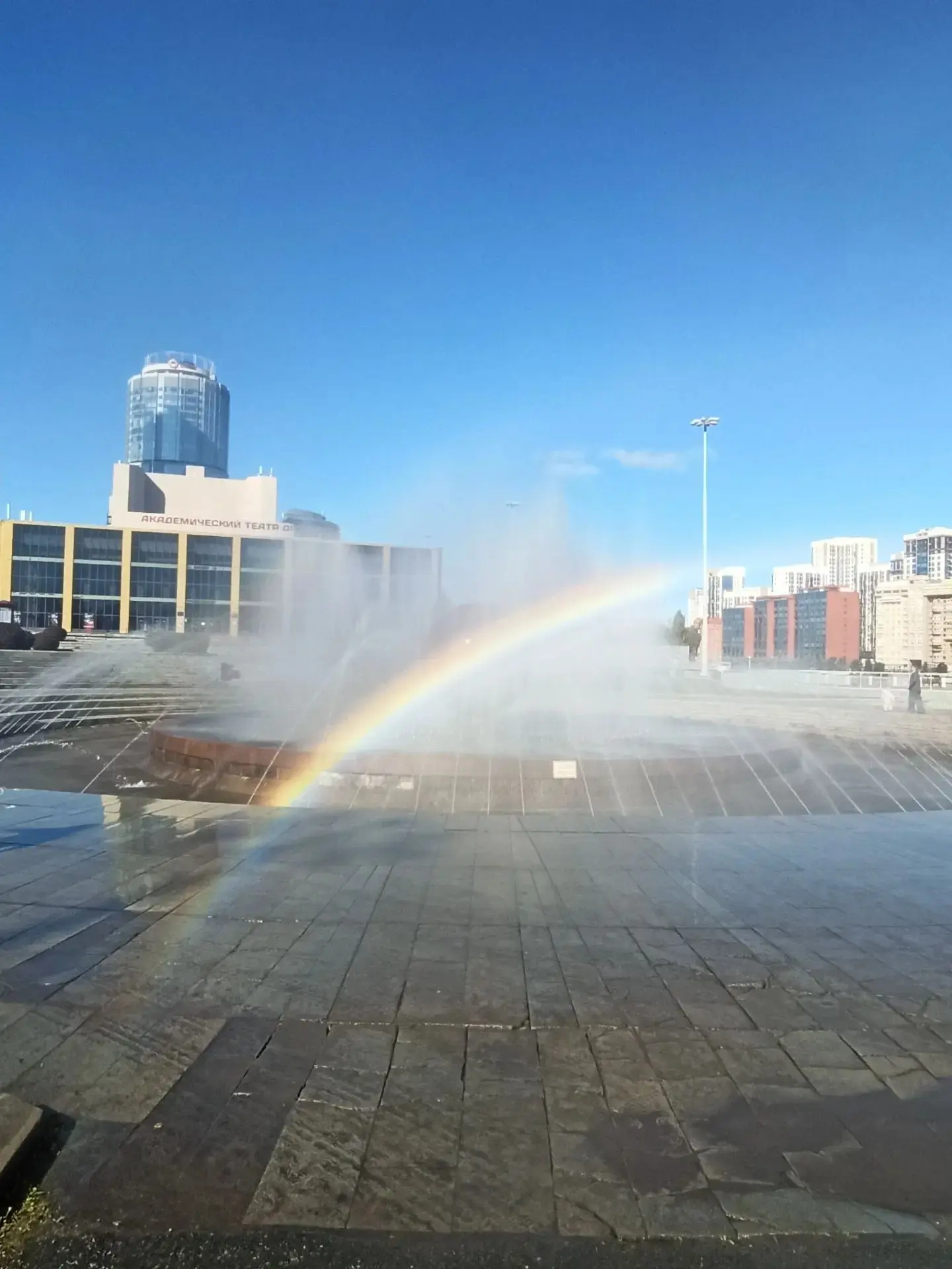 Бабье лето решило задержаться в Екатеринбурге🍁