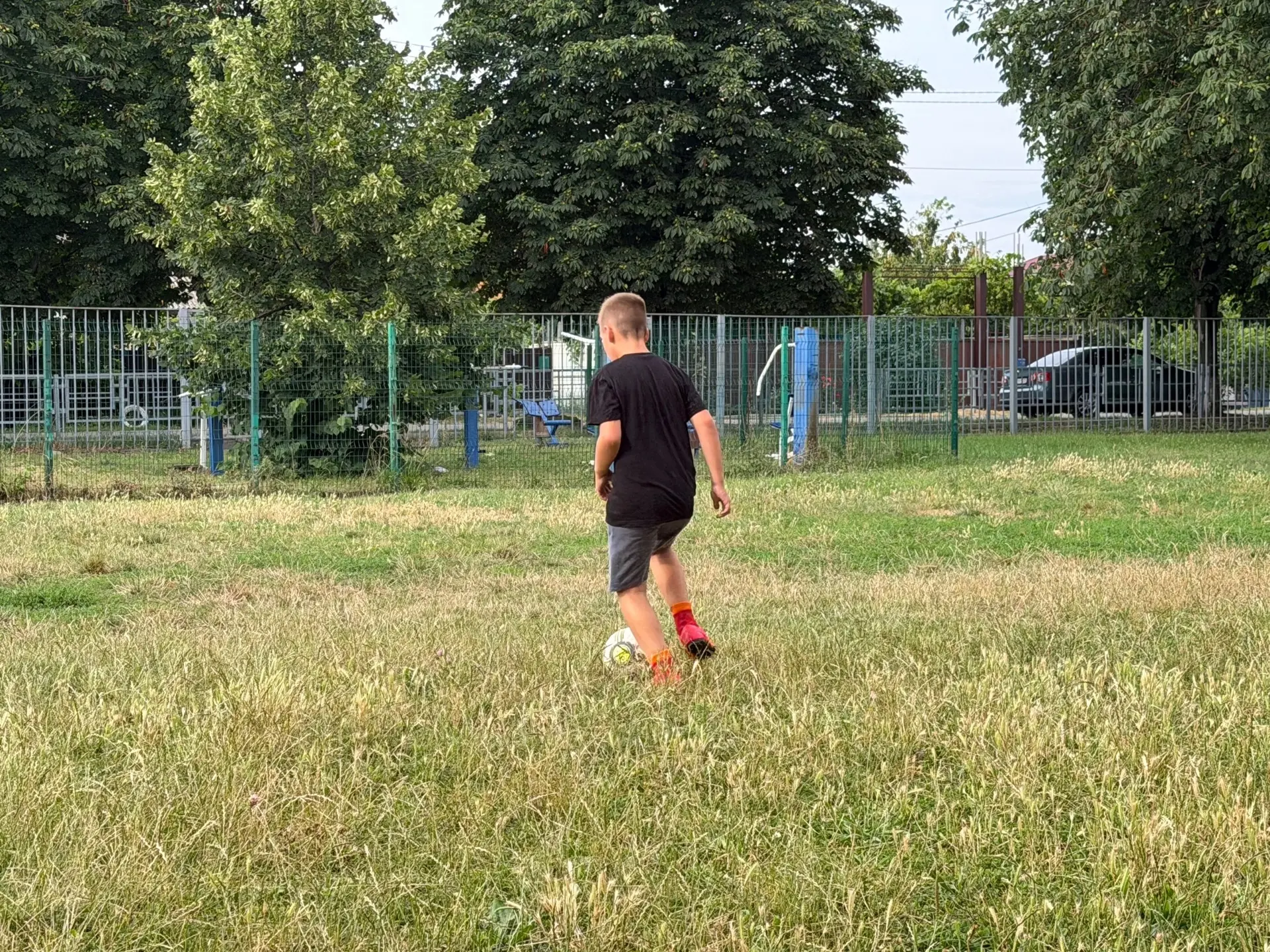 На нашей вечерней площадке прошёл насыщенный и увлекательный день! 😍 Ребята смогли попробовать себя