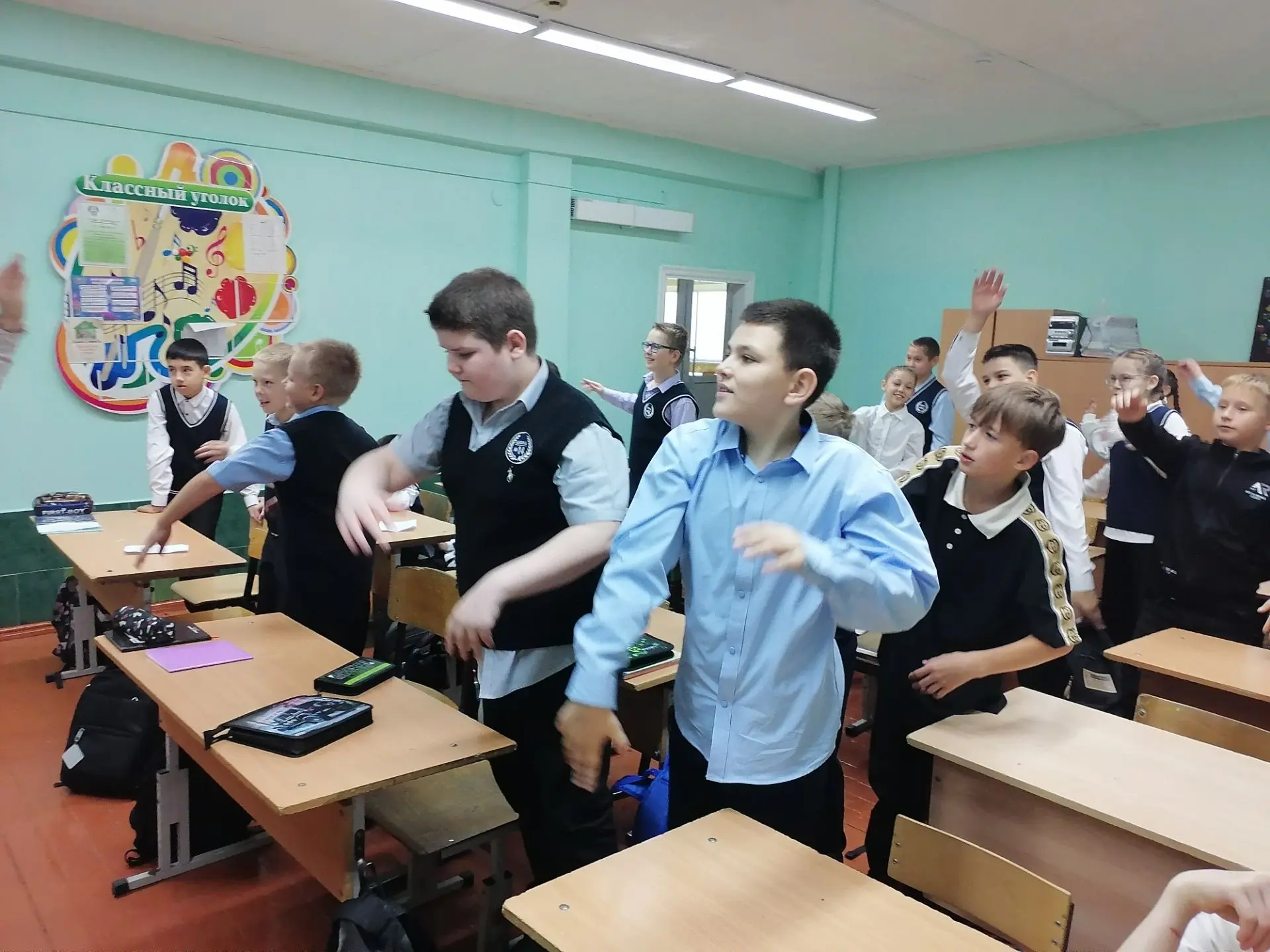 👟 Утро начинается с бодрости: «Здоровая среда» в действии!