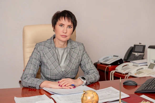 🇷🇺 Сегодняшний праздник объединяет всех, кто выбрал для себя почётный путь рабочей пр...