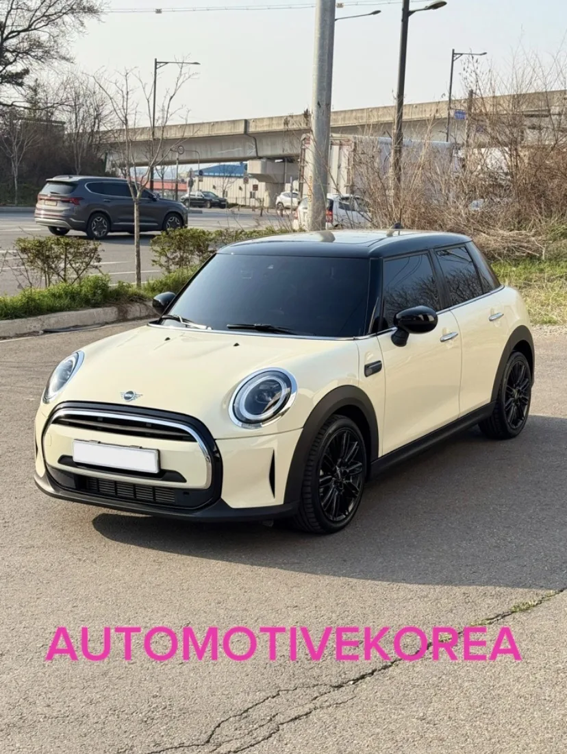 ‼️В ПРОДАЖЕ‼️

🇬🇧MINI Cooper

2021 год 12 месяц

- 1,5 литра
- 136 лс
- 20.000 км

В заводском окр