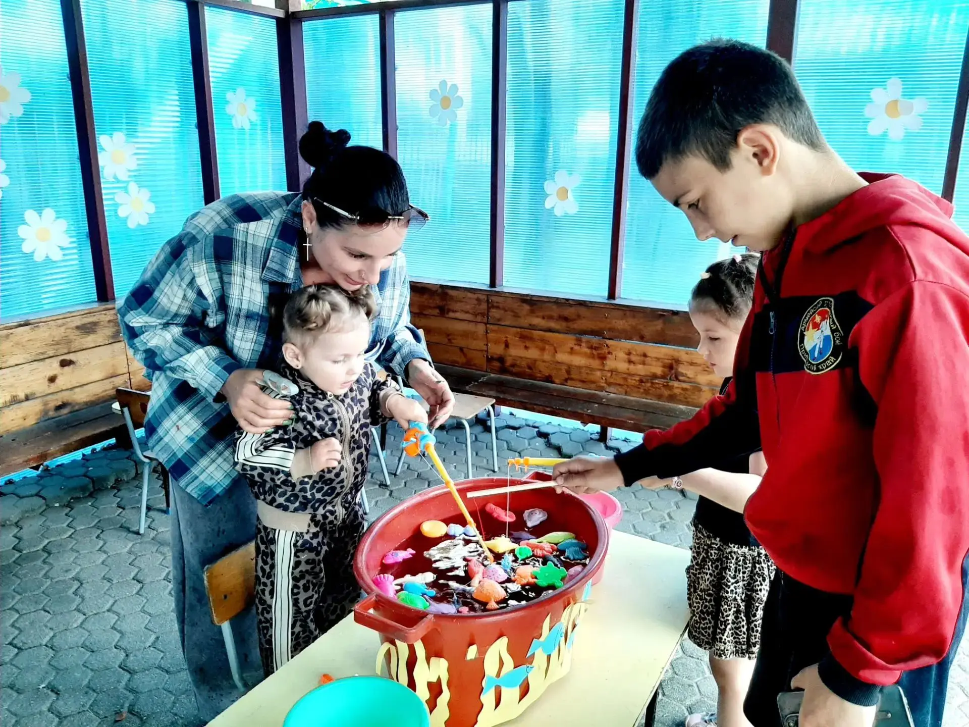 Семейный праздник: 16 счастливых историй в одном дне! 👨‍👩‍👧‍👦🌼

Наш детский сад сегодня преврат