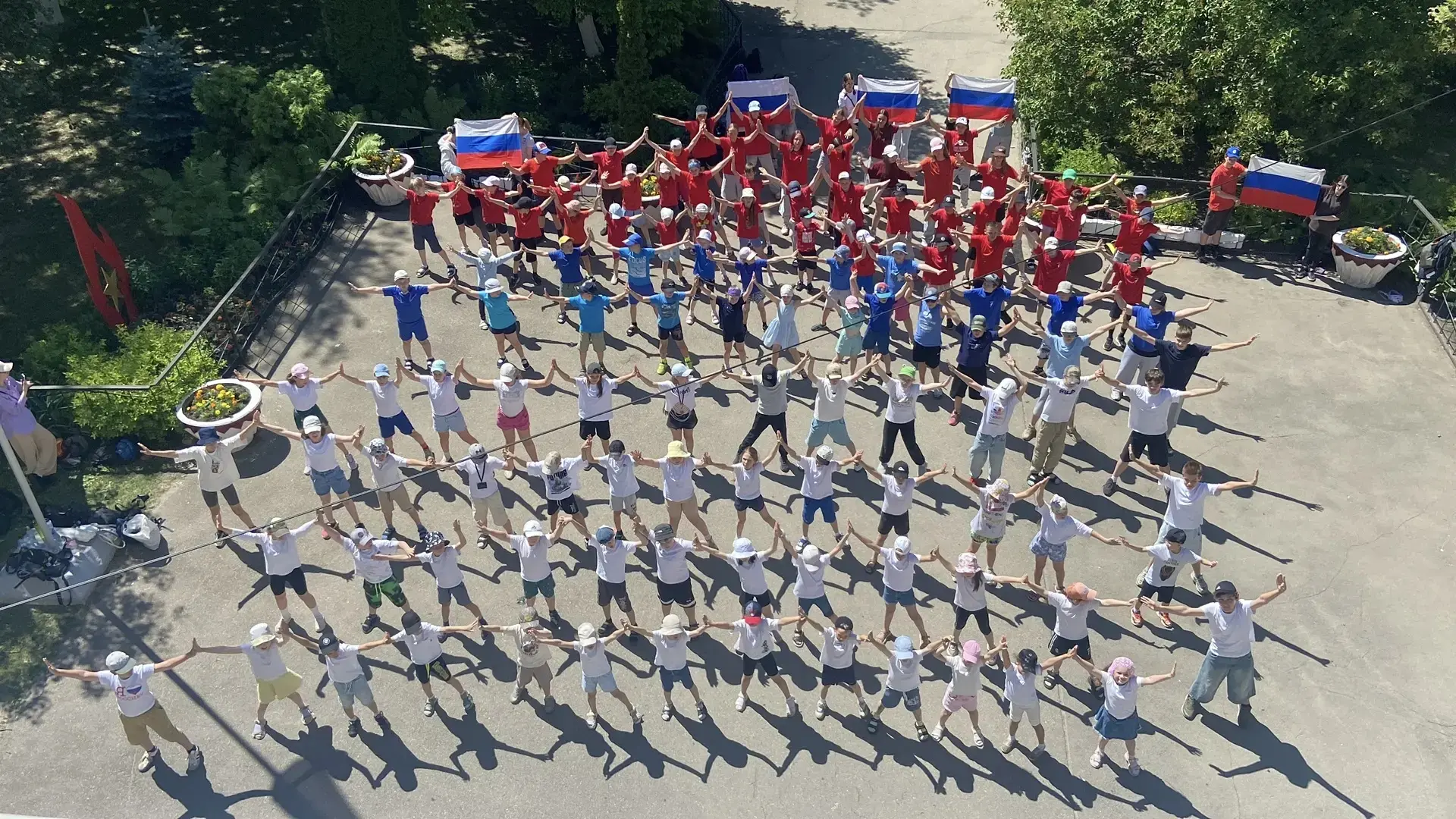 В преддверии одного из самых главных государственных праздников наши воспитанники доказали: любовь к