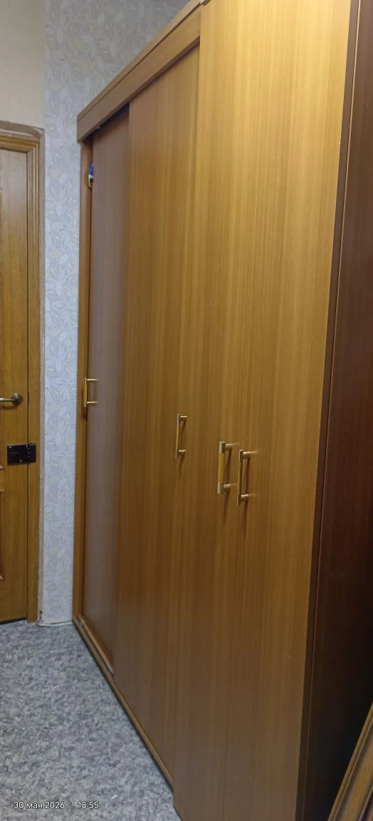 Отдам даром прихожую в районе Ивановском (метро Новогиреево) Свободный проспект дом 7 корп2
 прихожу