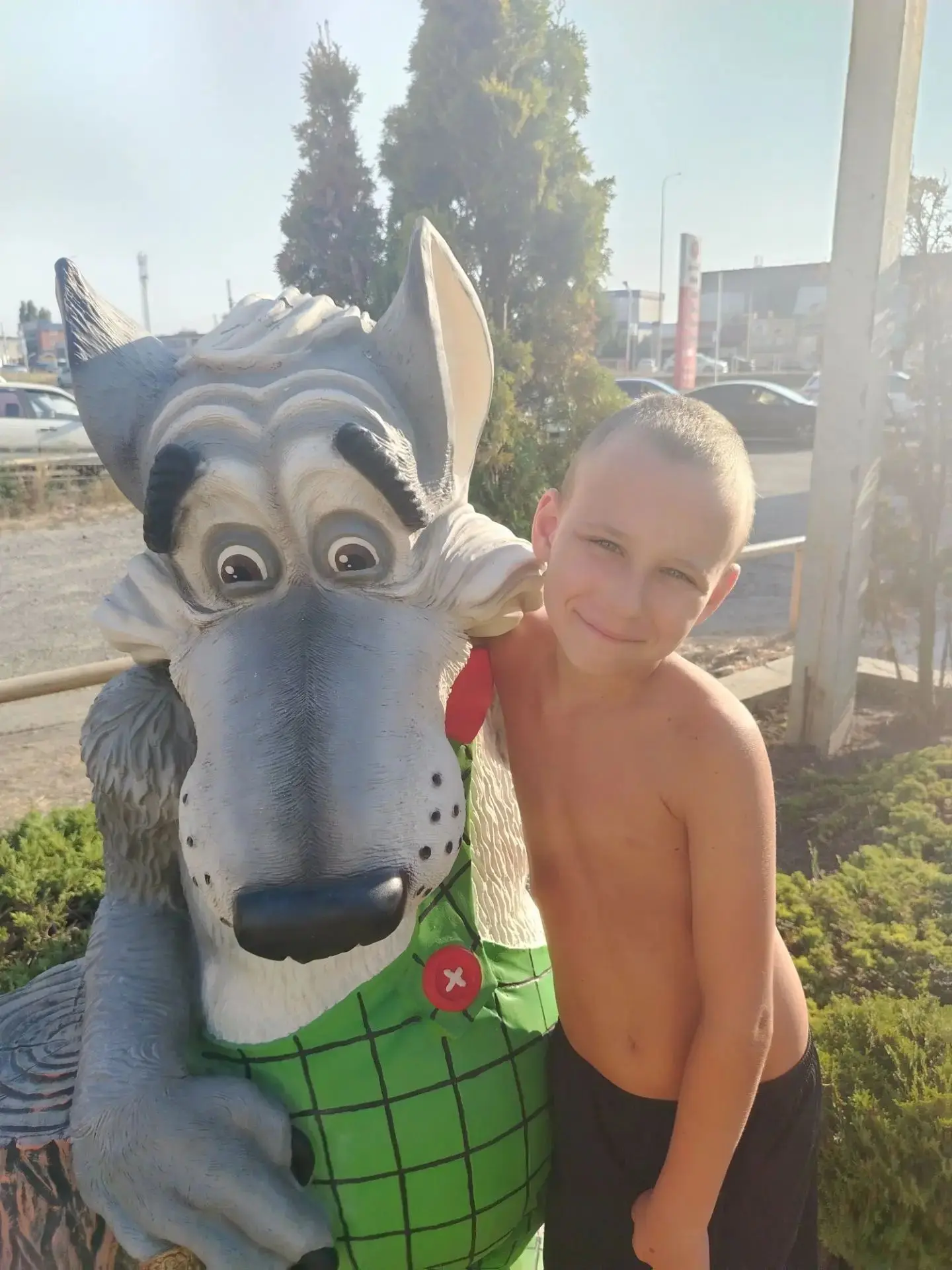 😉Совсем скоро начало учебного года, но а пока наш ученик, Василий Коломиец, поделился,...