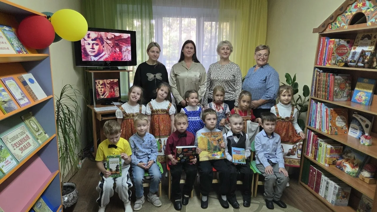 🍂🍁🍂ЗАКРУЖИЛАСЬ ЛИСТВА ЗОЛОТАЯ