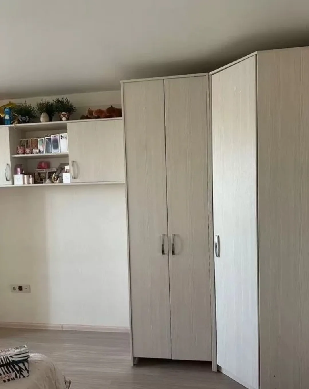 Шкаф угловой даром самовывоз
