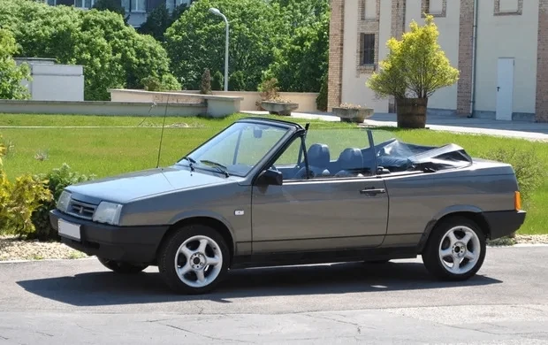Немногие даже знают, что у АВТОВАЗА был кабриолет. LADA Natasha выпускало совместное со...