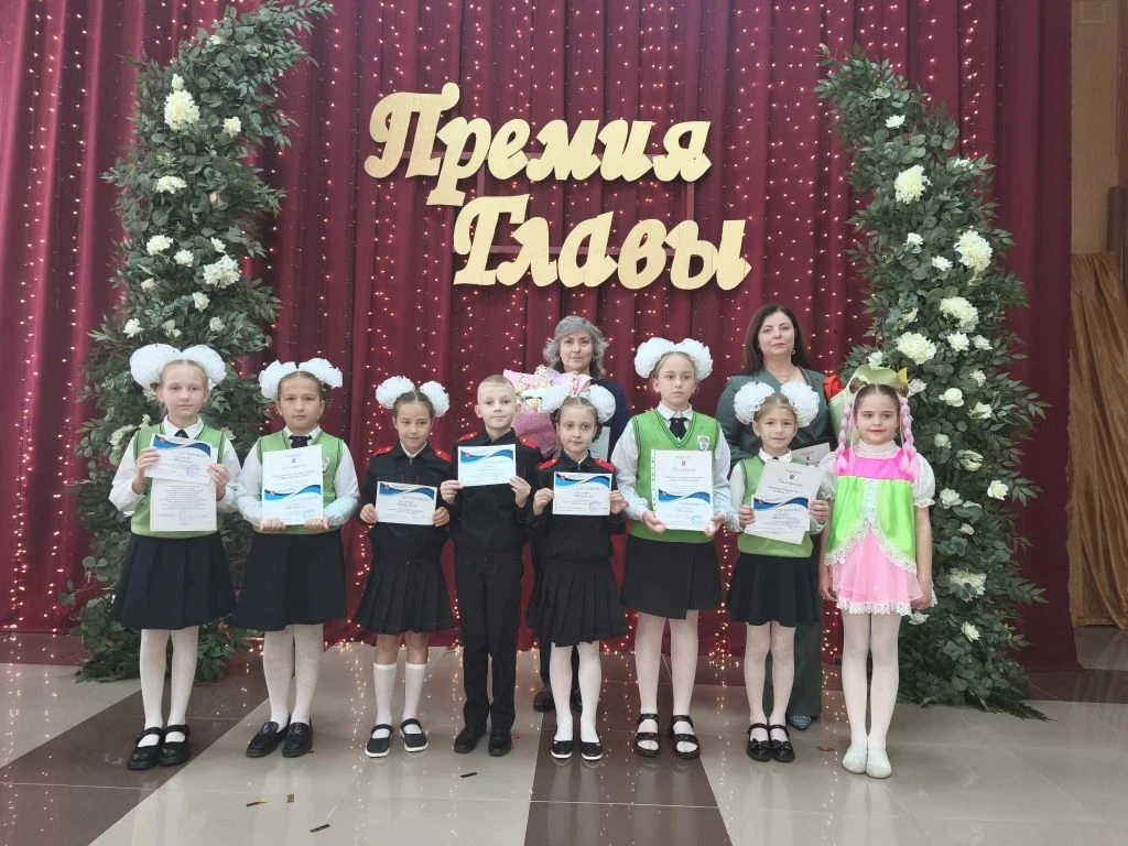 Наши звёздочки сороковушки! ✨