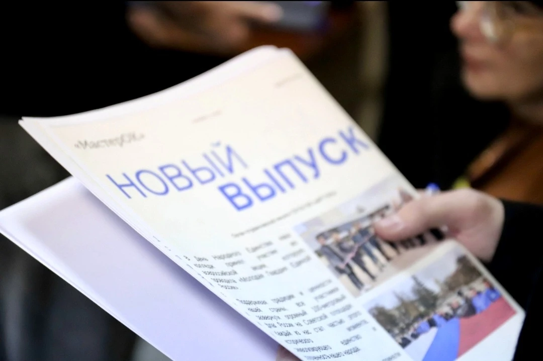 Традиционно в течение учебного года посещаю с рабочими визитами образовательные организации региона.
