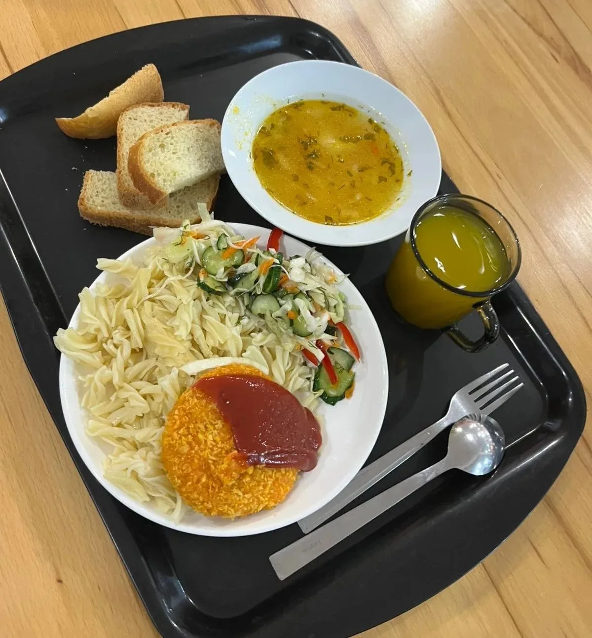 🍽 Идею шведских столов в школах раскритиковали