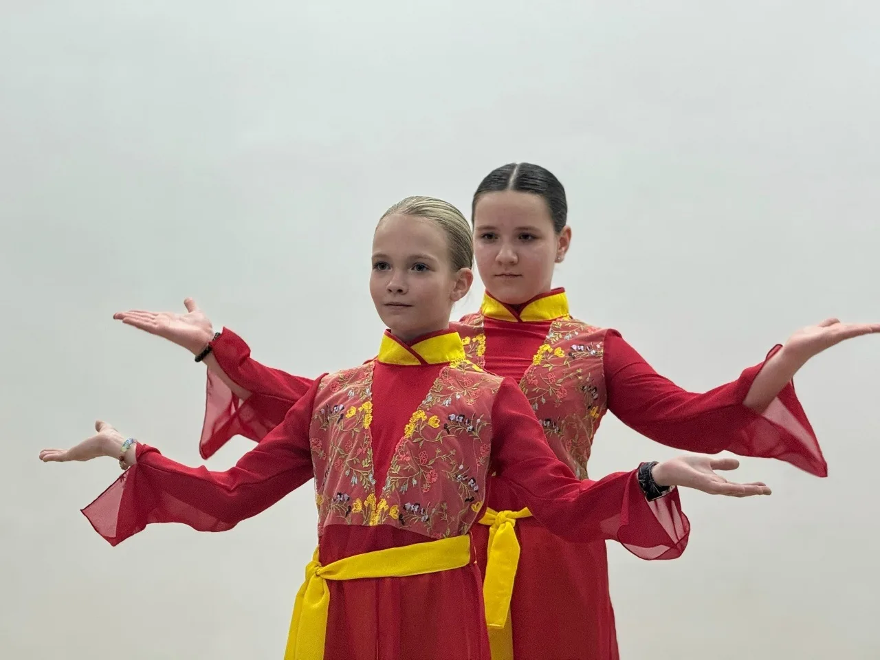 📢 Отборочный тур Фестиваля "Народы России" успешно завершен!  В минувшую пятницу в стенах нашей школ