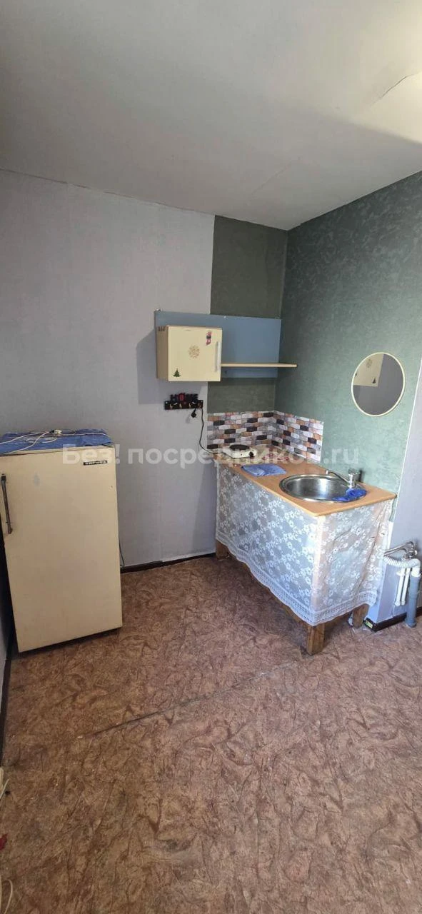 Сдам без посредников: студия, 12м² Цена: 11000 Адрес: Новоалтайск, Пригород, 7-й микрорайон, 18 Сдае