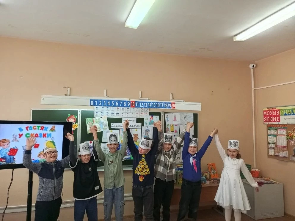 🌟 Сказка в гости к нам пришла! 🌟  У наших Орлят из 3а класса неделя начальных классов пролетела как 