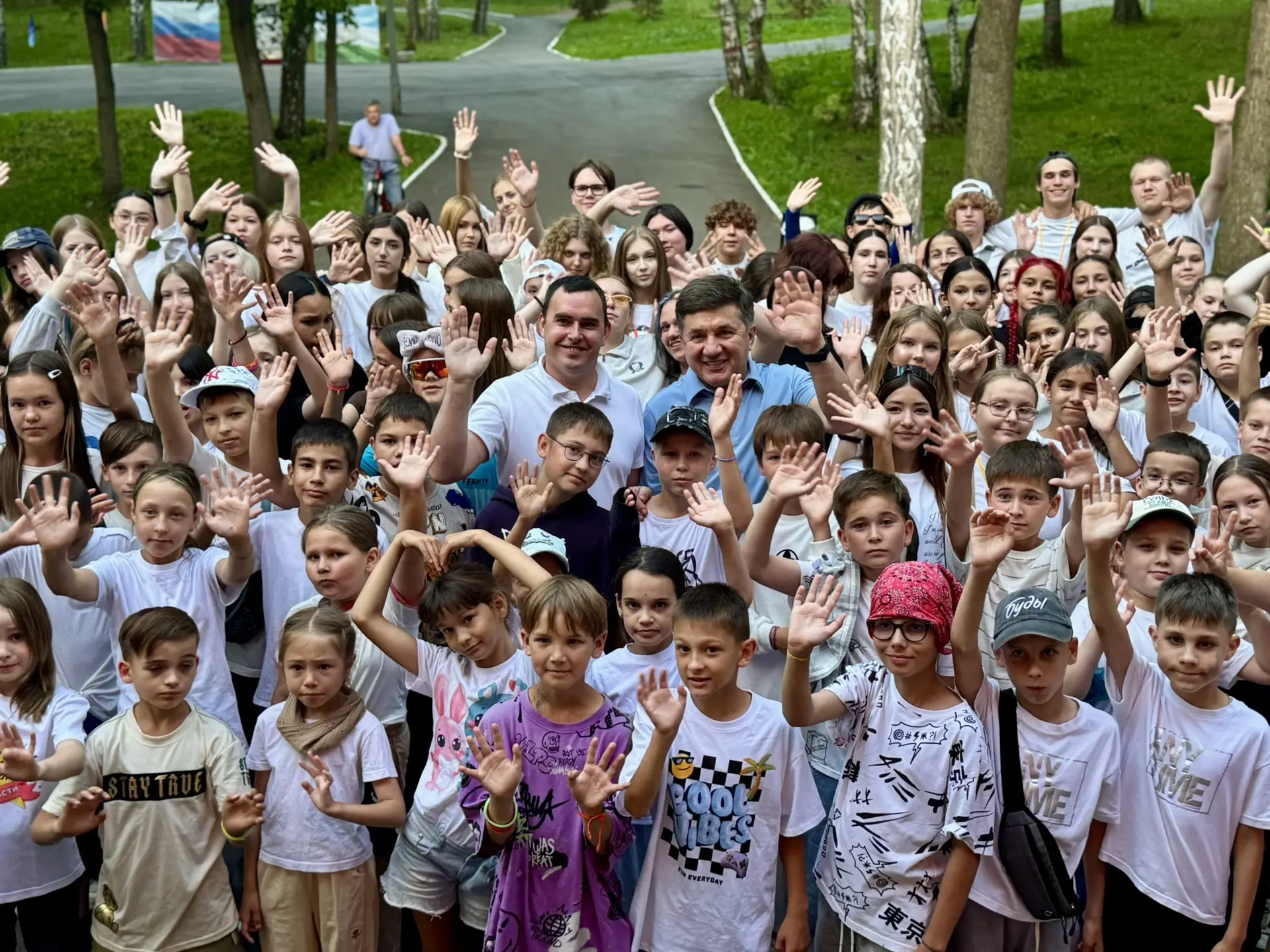 ⚡️ Депутат Госдумы Ризван Курбанов посетил наш «Огонёк»

🌟 В рамках рабочей поездки парламентарий о