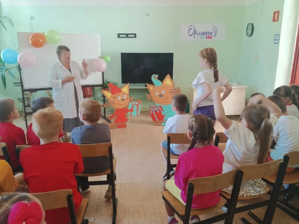 Четвёртый день в нашем летнем лагере "Лесная сказка" был посвящен самому важному – здоровью! Ребята 