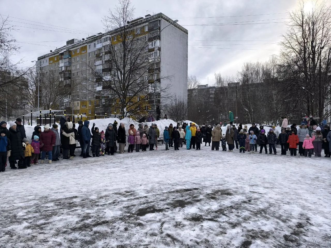 Домоуправляющая компания Нижегородского района совместно с депутатом Законодательного собрания Нижег