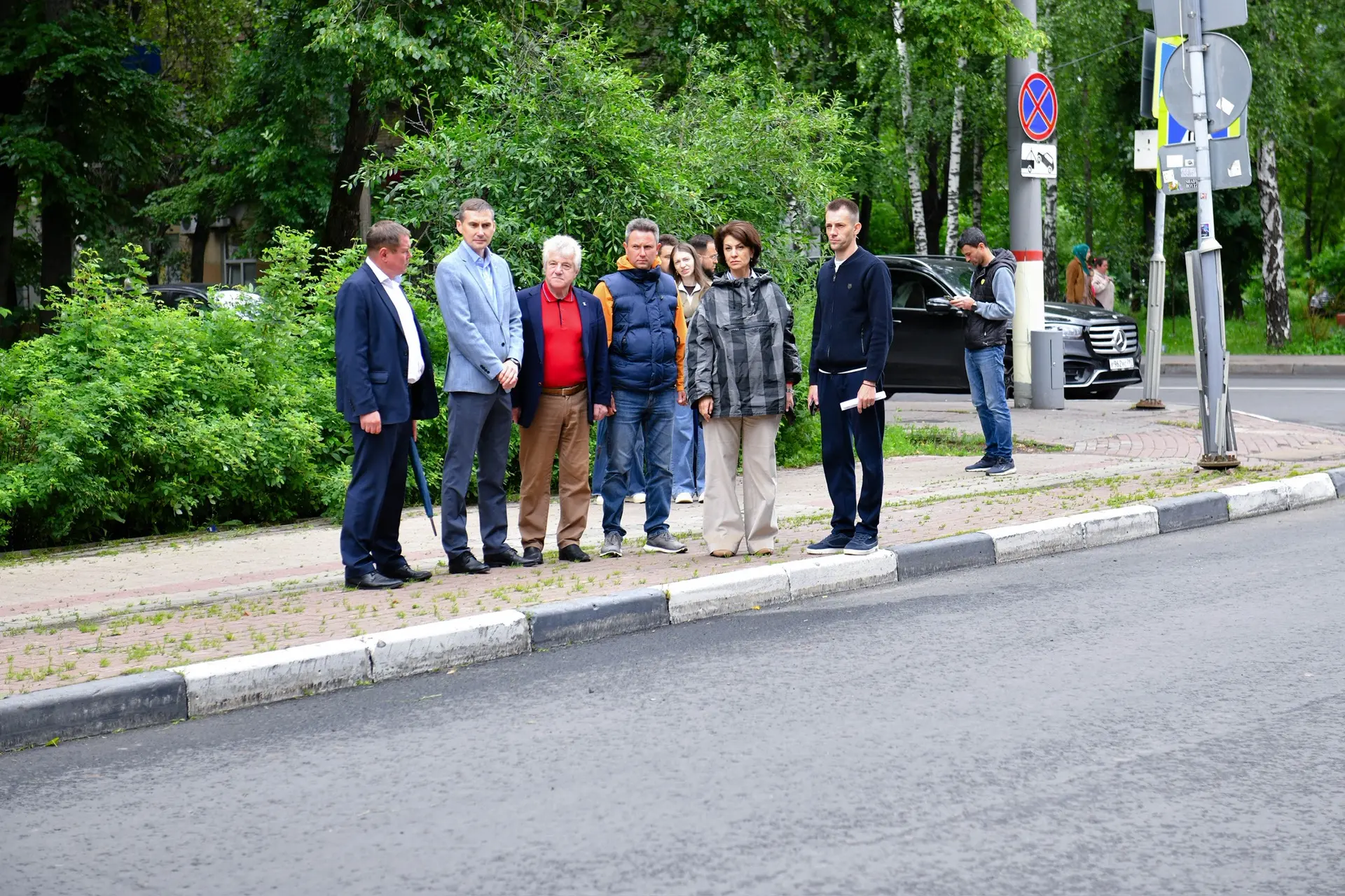 Ремонт дорог в Химках: работы ведем с опережением графика

Вместе с командой и представителями подря
