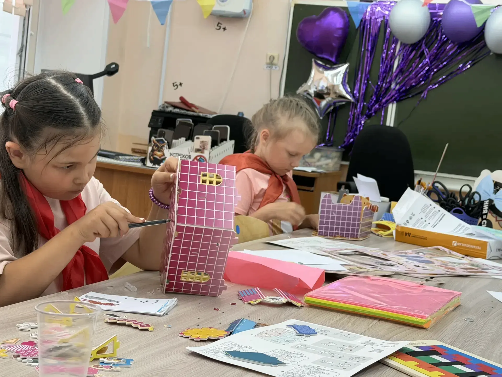 Первый день — как праздник! 🥳
Сегодня, 1 июля, распахнул свои двери наш долгожданный пришкольный ла