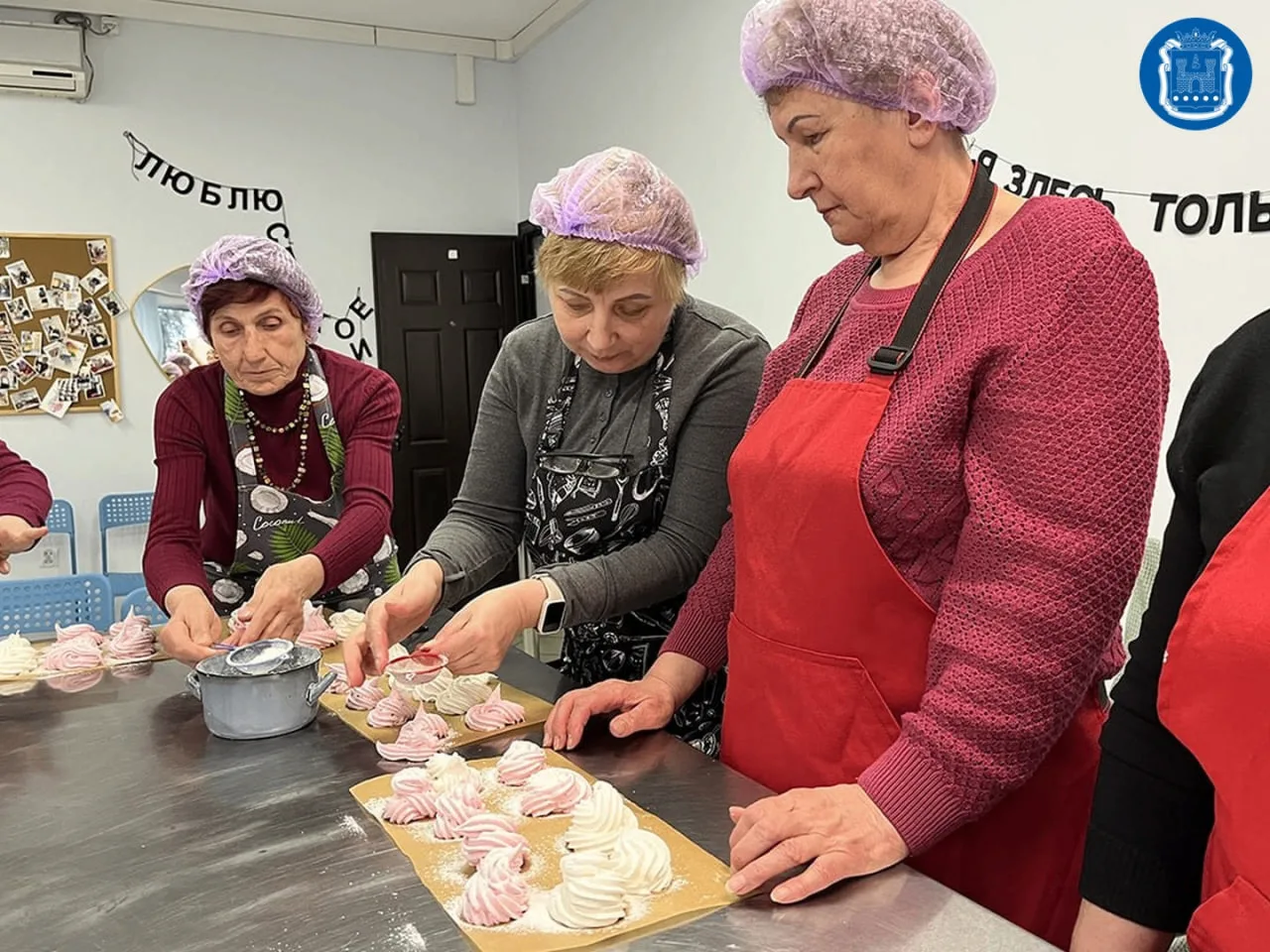 В регионе стартовал конкурс грантов «Балтийского долголетия» по нацпроекту «Семья».  Участвовать мог