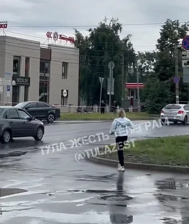 Очевидцы сообщили об оцеплении нескольких зданий в тульском Мясново

Оцеплены «Пятерочка», «Магнит»,