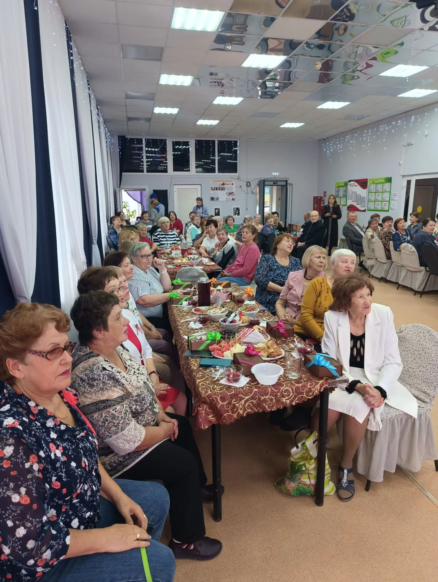 🍁 «Круиз по волнам нашей памяти»: вечер, где душа отдыхала, а сердце пело