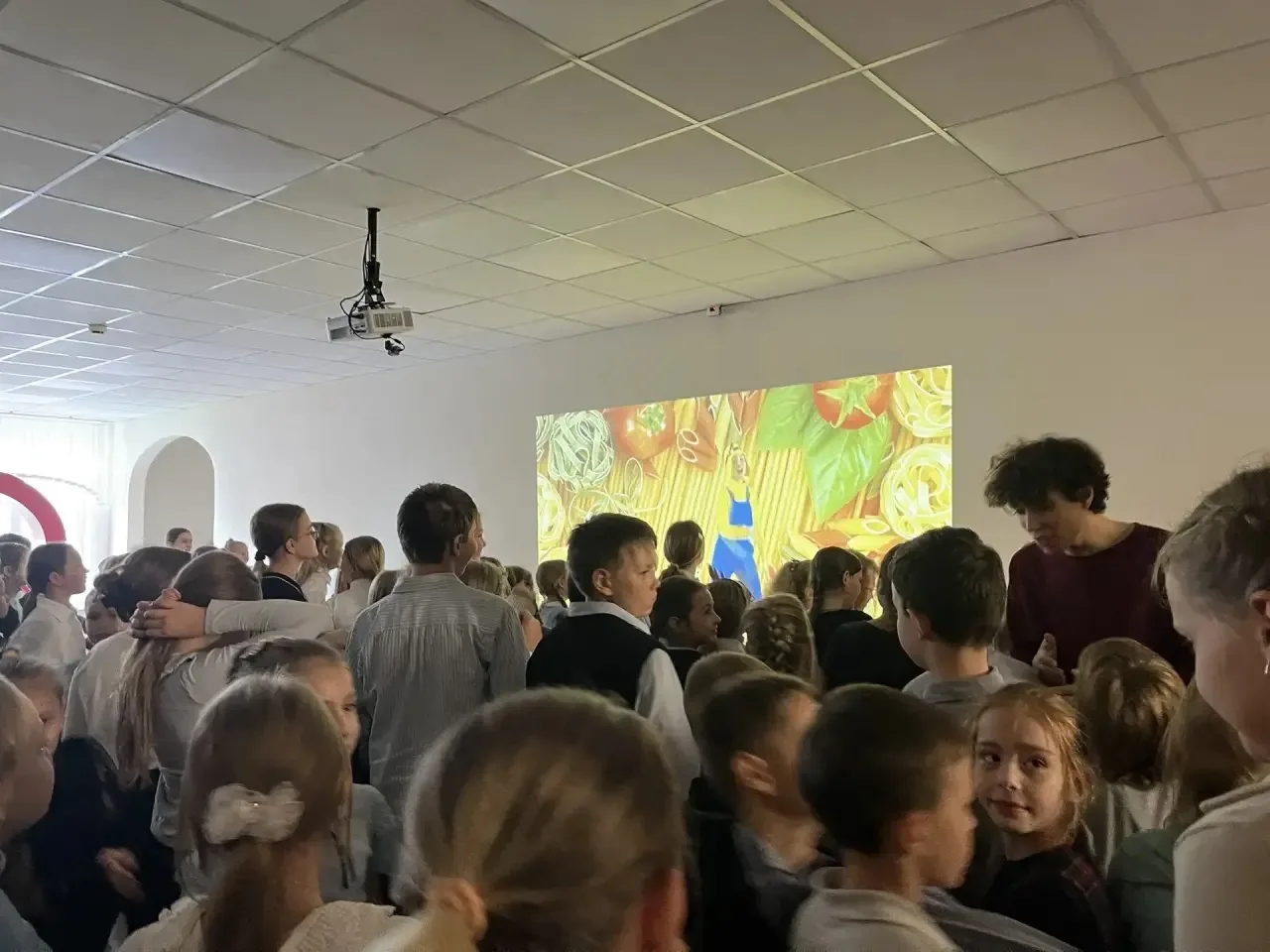 Музыка на большой перемене!