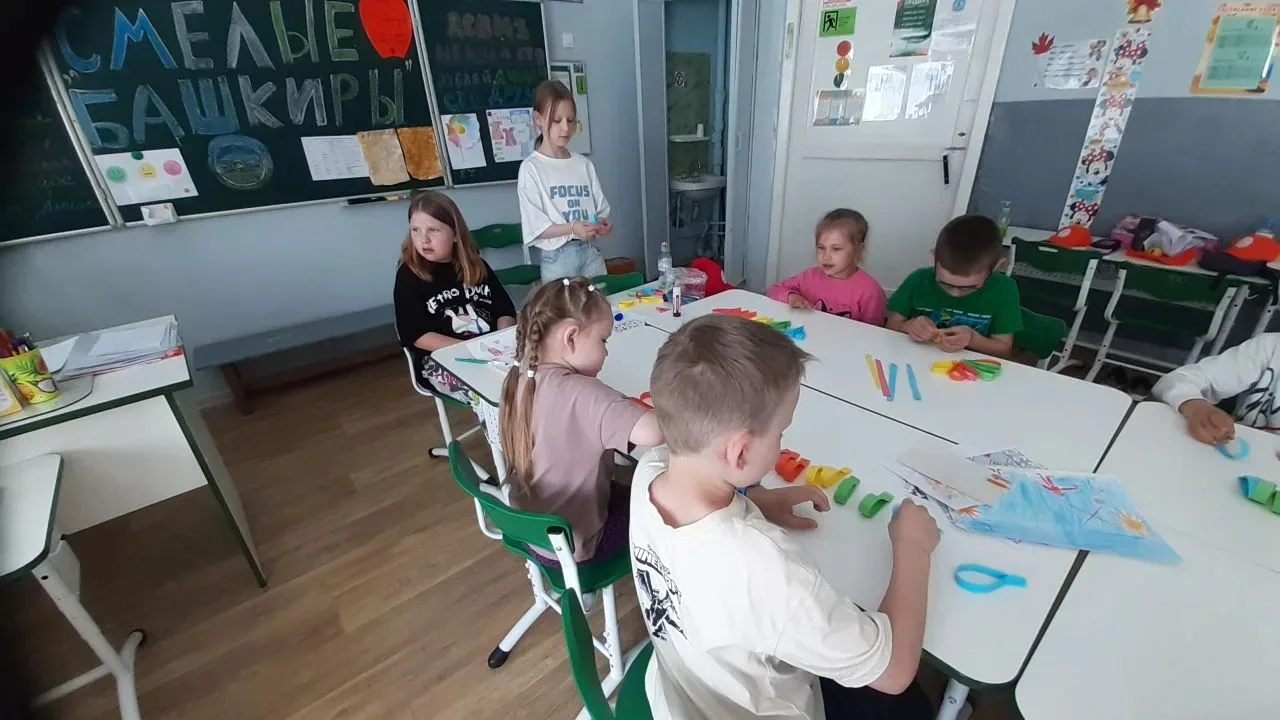 🌞Привет, друзья!
Вот и началась третья неделя летней смены нашего лагеря «Цветик-семицветик. Лепест