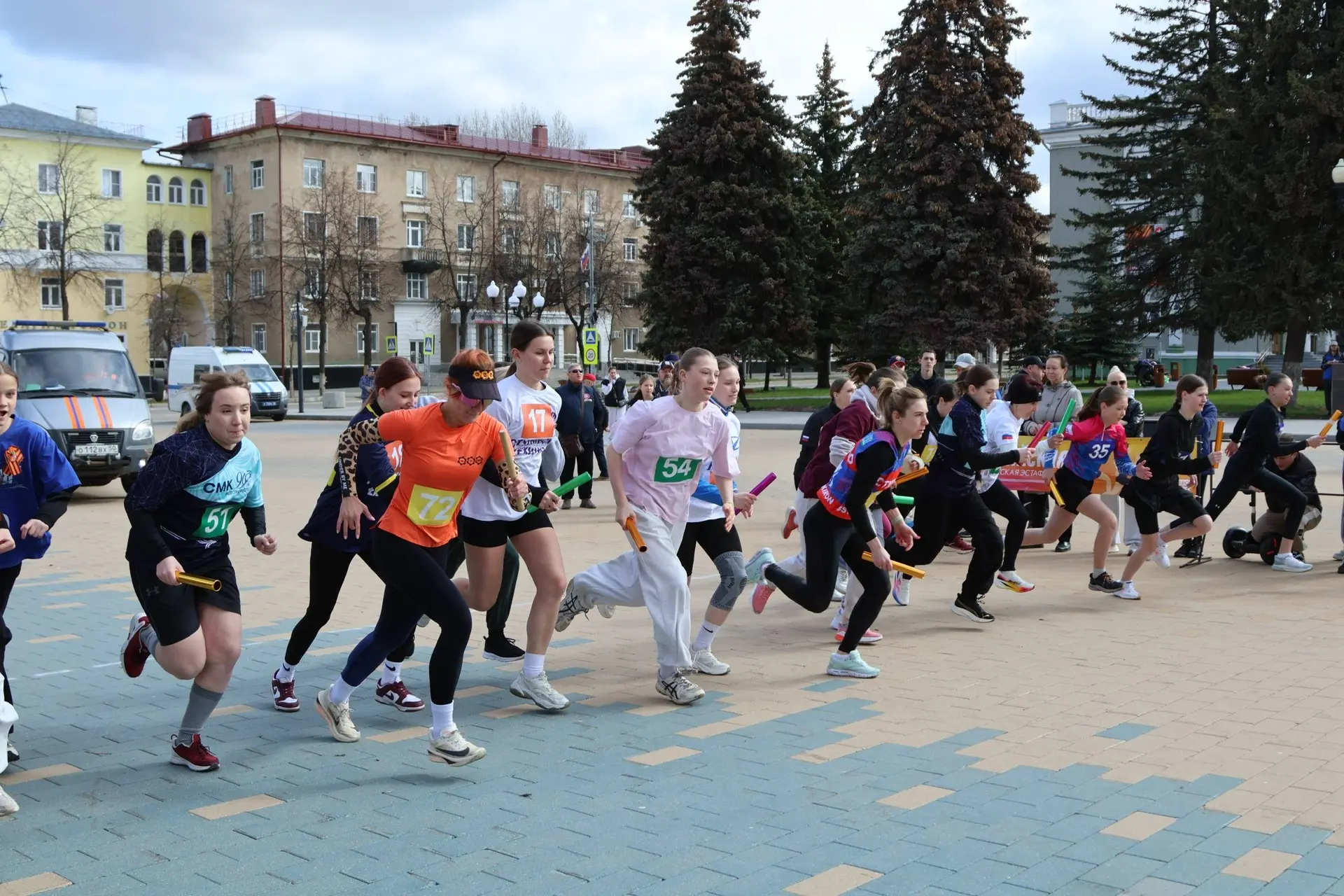 🏆Первомайская легкоатлетическая эстафета прошла в Ступино  На площади имени В.И. Ленина состоялась т