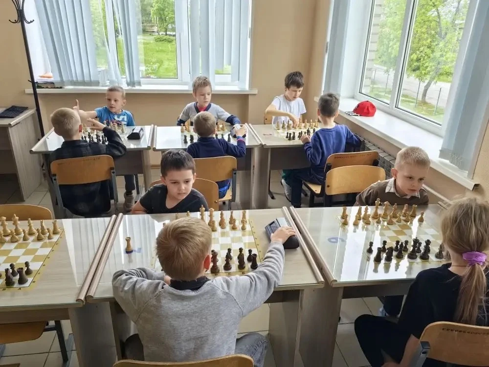 ♟✨ Турнир по быстрым шахматам ко Дню защиты детей прошёл в шахматном клубе «Ладья»! ✨♟