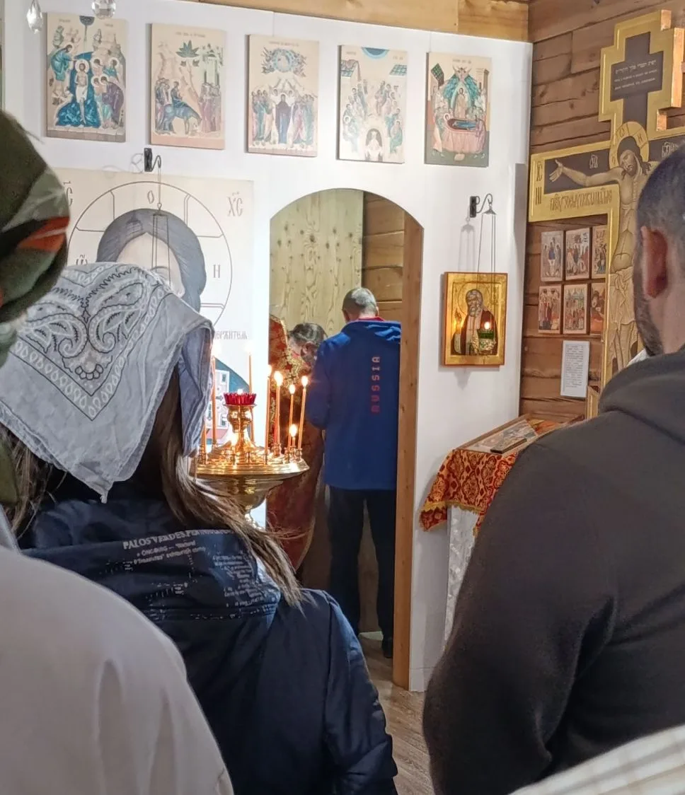Завтра воскресенье под сводами храмов сойдутся два чтения, которые словно берут человек...