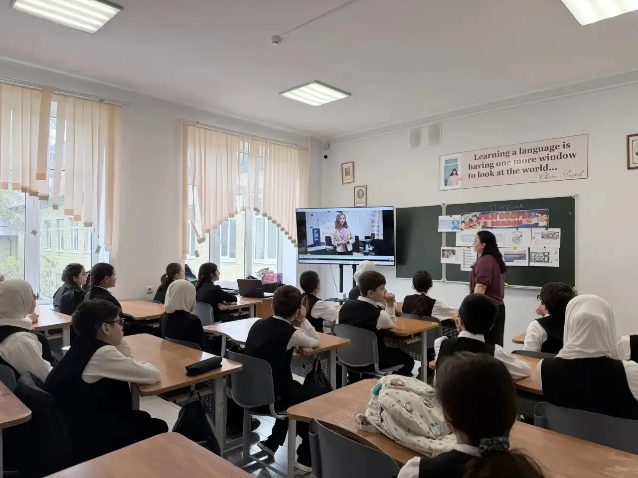 English Week: В нашей Гимназии прошла Декада английского языка! 🇬🇧🇺🇸  Педагоги подготовили насыщенну