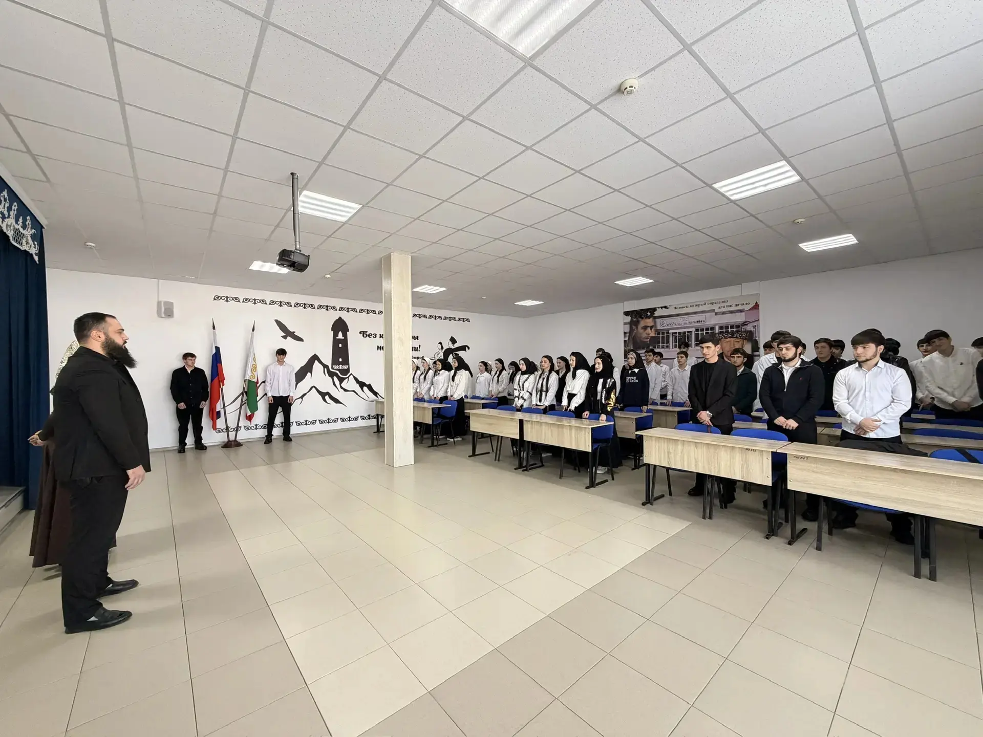 2 марта в ГБПОУ «КГК им. Ш. Калиева» прошла традиционная торжественная линейка, посвященная выносу Г