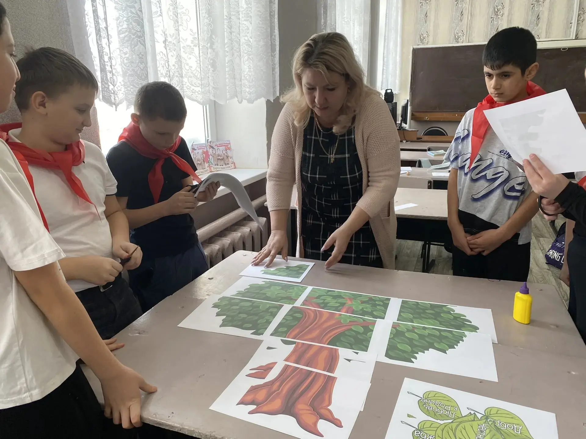 🌳 «Дерево хранителей»: связь поколений и ценности народа