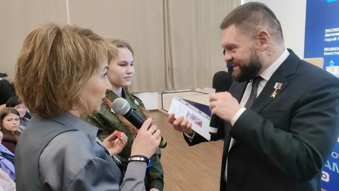 #Первыестроки

✅Движение Первых запустило новый сезон флагманского литературного проекта «Первые стр