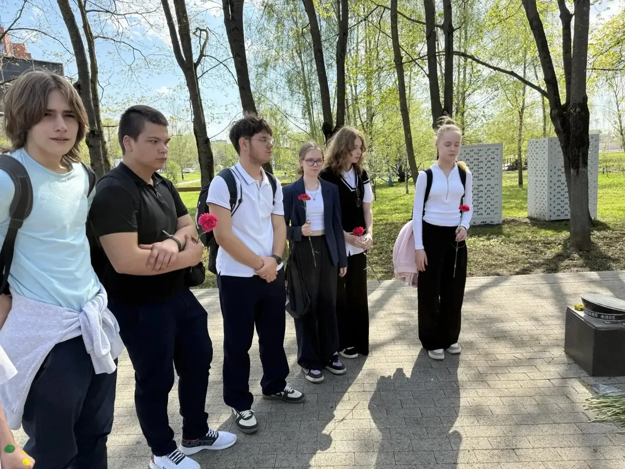 📣 Ребята из 8Б класса отправились в увлекательное путешествие по страницам истории! 📖  В музее истор