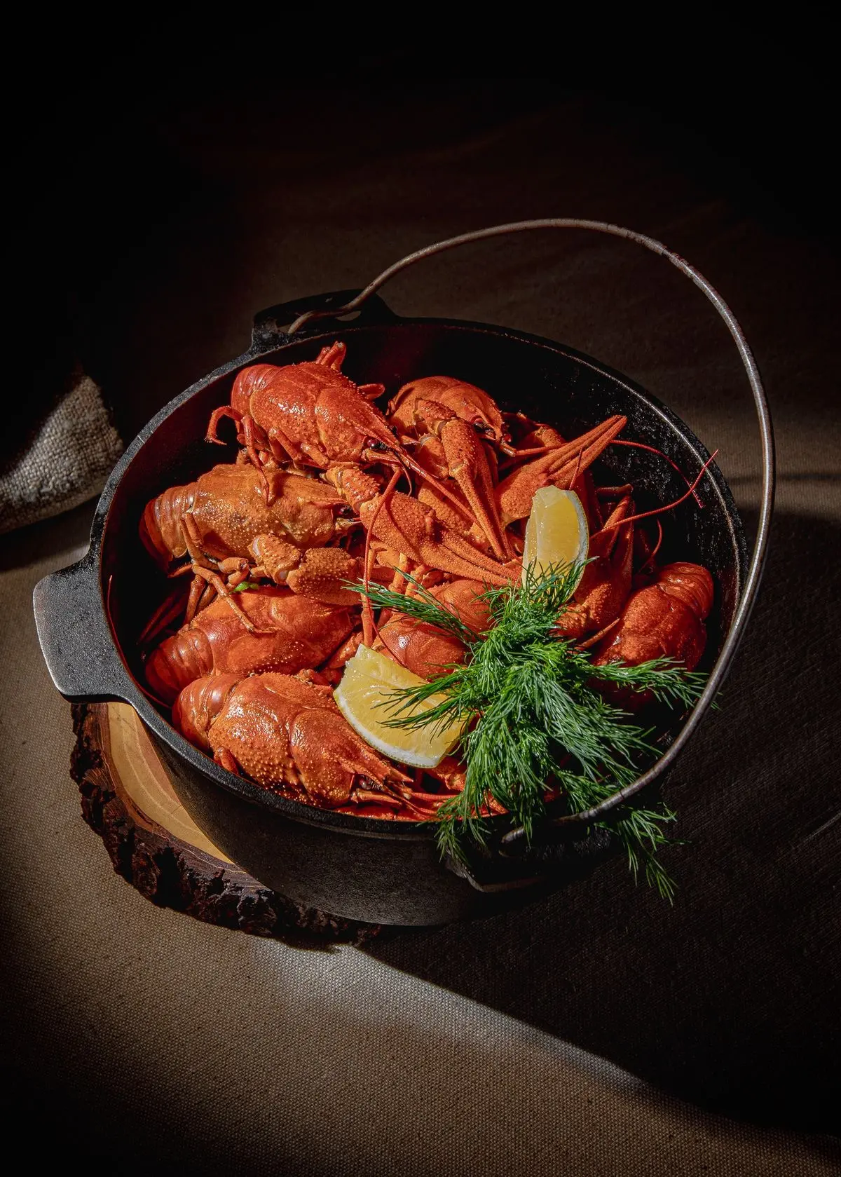 🦞 Свежайшие раки — только для настоящих гурманов!