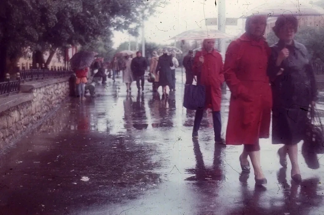 Дождливо. 1987 год.